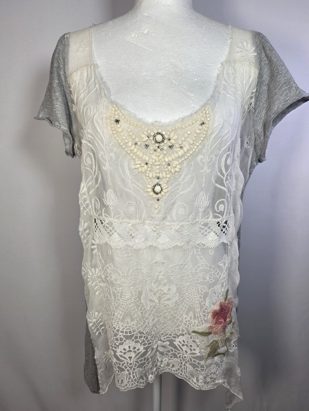 Johnny Was White Cream Embroidered Lace Overlay Top with Gray Sleeves